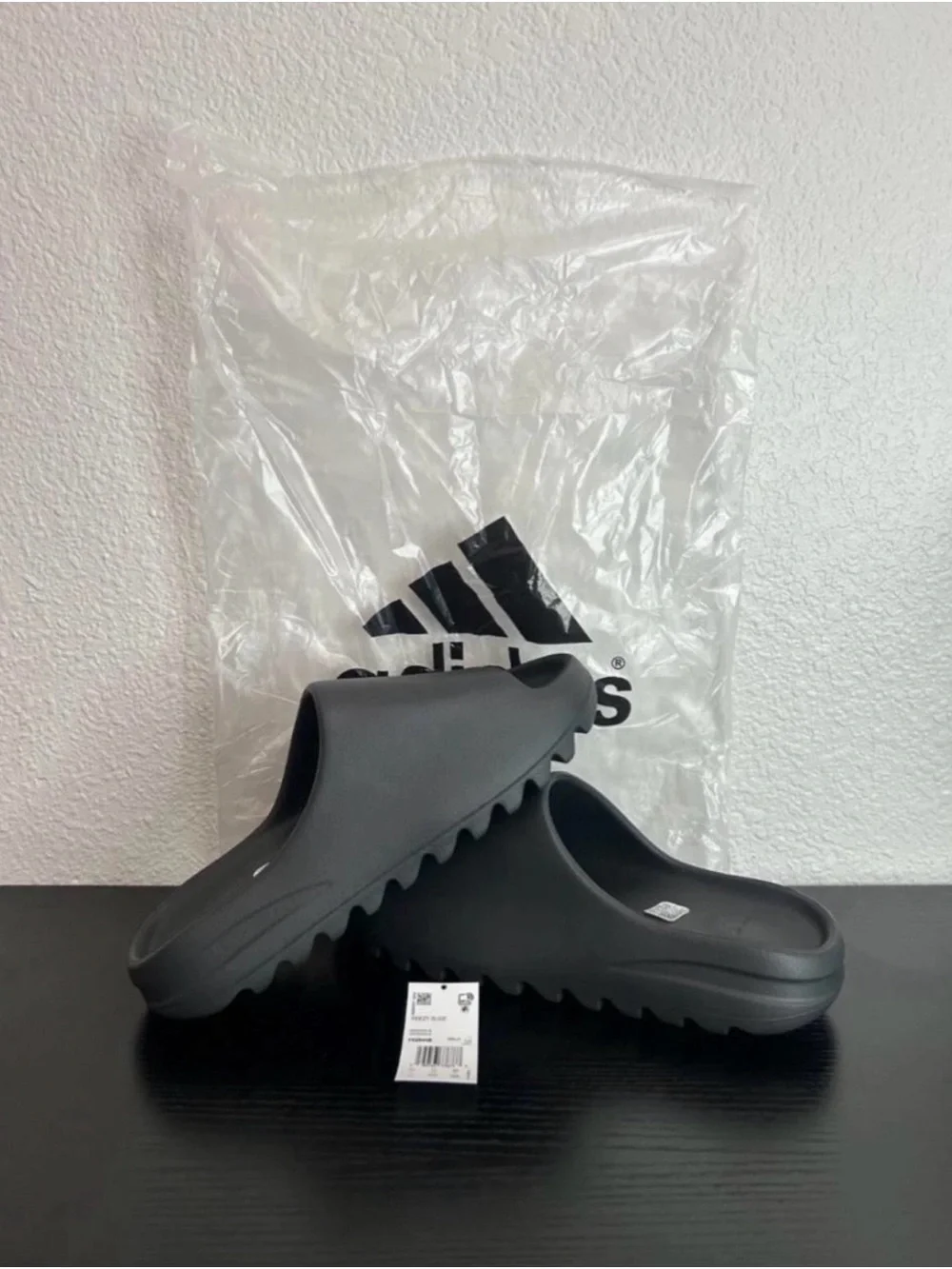 Men's Black easy slides